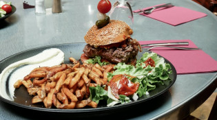 Arrière Pays - Un burger