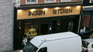 Indian Kitchen - La façade