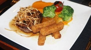 Le Comptoir des Bistronomes - Coeur de Rumsteck au jus corsé au Cognac et céleri frit
