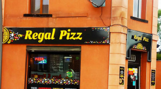 Régal Pizz - La façade