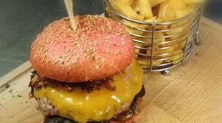 Moulin de Croy - un burger, frites