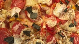 La Tour de Pizza - Une pizza