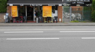 L'arc en ciel - La façade du restaurant