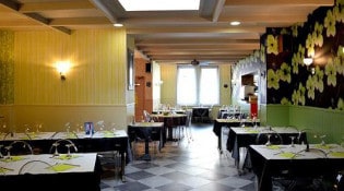 La Flambée - La salle de restauration 