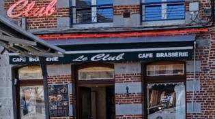 Le Club - La façade