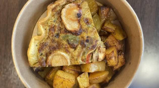 Le 85 Ter - Quiche chèvre, saumon pesto et pommes de terre