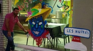 Au Snack Royal - La façade du restaurant 