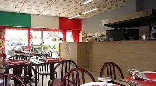 Dolce Pizza - La salle de restauration 
