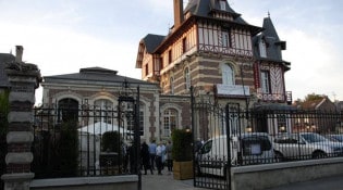 Le Comptoir des Templiers - La façade du restaurant