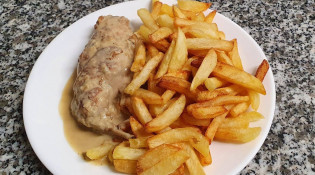 El Don Papa Blaincourt - Lapin sauce moutarde et frites maison