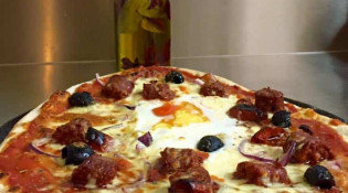 Bistrot des Ecuries - Une pizza