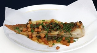 Sur Mer - Un plat