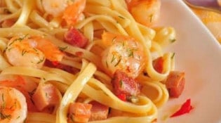 Hashtag Pizza - Pâtes, carbo, fruits de mer, 4 fromages, poulet bolognaise, saumon