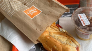 Tout Chaud - Un sandwich