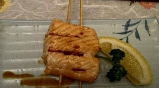 Le Maïko - Brochette de poisson grillé