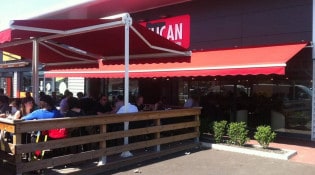 Le pélican - La façade du restaurant