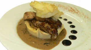 La part des anges - Un croustade de cépes et ses escalopes de foie gras poêlées.