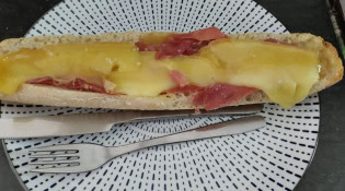 Le Cabanon de Sophie - Tartine, Jambon cru, fromage