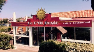 Le P'tit Resto - La façade du restaurant