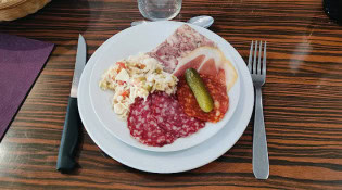Idioinia Amestoy - Un plat