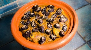 Le Tajine de Zahra - Le tajine d'agneaux aux pruneaux