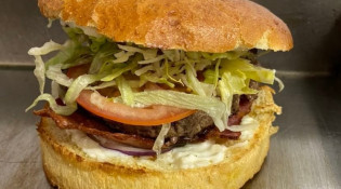 Chilas Regal - Un burger