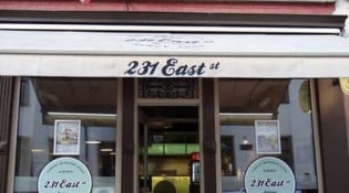 231 east street - Le restaurant