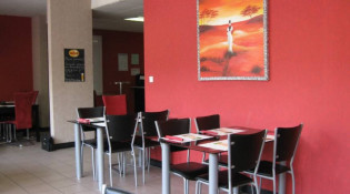 Pizza O'délices - La salle de restauration