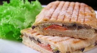 Mama Night Food - Un panini 