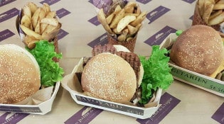 Aux Pains de la Vigne - Burgers et frites 