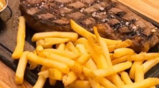 Buffalo Grill - Grillades  avec frites