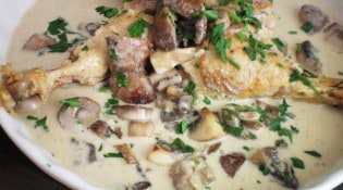 Aux Trois Couleurs - Poulet au riesling et nouilles