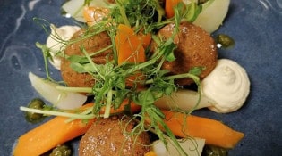 Les Parages - Une assiette végétarienne