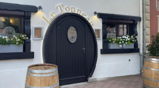 Le Tonneau - La façade