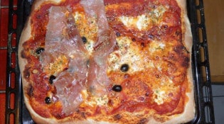 Auberge du Gazon Vert - Une pizza