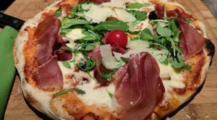 Jungle Café - Une pizza