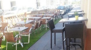 D and D - La terrasse