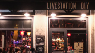 Live station DIY - La façade