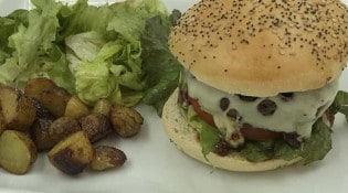 À l'Abri du Vent - Une assiette burger