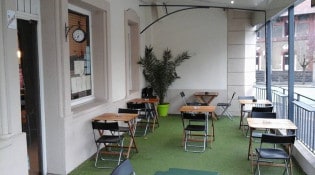 Café de la Gare - La terrasse