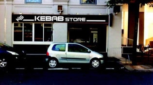 Kebab Store - La façade du restaurant