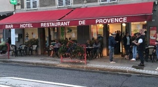 Les portes de Provence - La facade