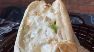 Lezzet Istanbul Kebab - Un sanwich