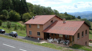 Auberge Du Chatoux Fleuri - la façade