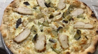 Aux Menus Plaisirs - Une pizza