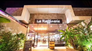 La Raffinerie - La façade