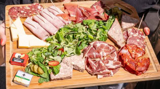 Le Comptoir Viking - Une planche de charcuteries