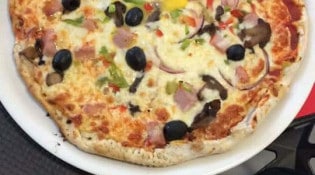 Le Bistrot des Pistes - Pizza regina