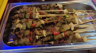 Sawaland - Des brochettes