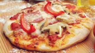 Hôtel Angleterre - Une pizza